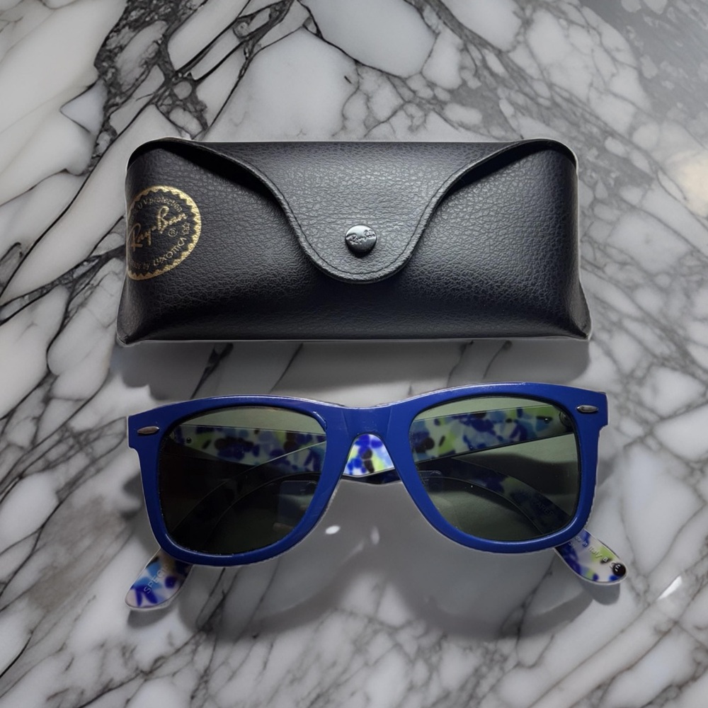 Ray Ban RB 2140 1019 Wayfarer Special Series Floral Print Size 50/22 Sunglasses